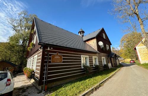 Horni Marsov House | Penzion Zvonička
