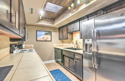 Phoenix House | Peoria Oasis w/Resort Amenities, 2 Mi to Downtown