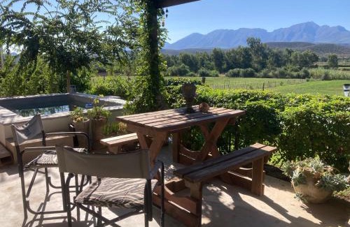 De Rust House | Pepper Tree Cottage