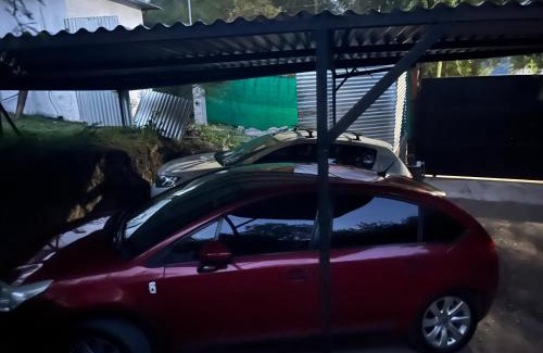 Rio Ceballos Apartment | Pequeño depto, wifi, cochera, asador y cocina