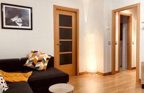 Zamora Apartment | Pequeño Hogar (Garaje gratis)