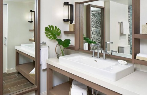 Rock Harbor Resort | Perfect Escape! Near Beach Road, Beach Access, Pet Friendly!