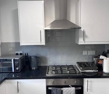 West Thurrock House | Perfect for family getaways