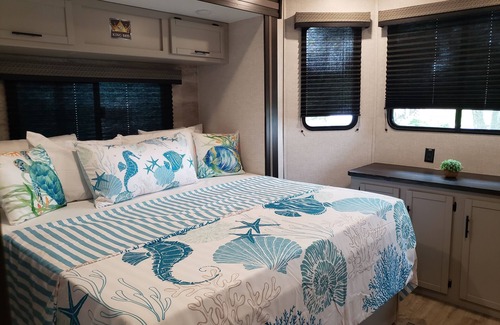 Long Mott House | Perfect for vacation or romantic gateway! n