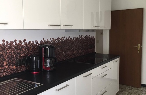 Winterberg Apartment | PERFECT LOCATION! Directly at the ski area, ski lift carousel, bike park, bobsleigh run, Rothaarsteig