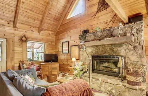 Davis Cabin | Perfect location for a Canaan Valley vacation! Welcome to Red Squirrel Pines!