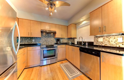 Siesta Key House | Perfect location Walk to the village and beach Private Balcony Heated Pool