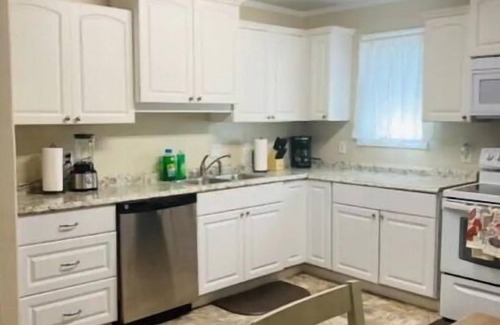 Port Arthur House | Perfect Refinery Worker Home