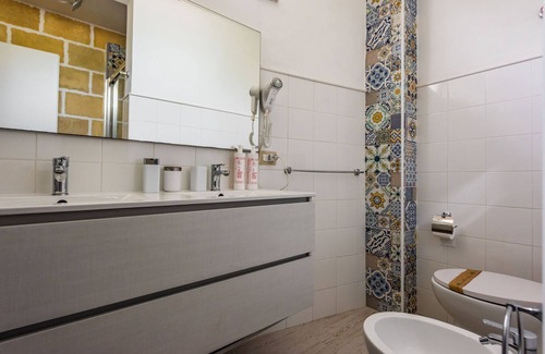 Piccio Apartment | Perla 1 by Wonderful Italy