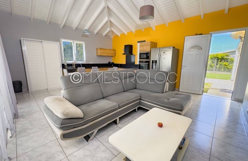 Les Abymes House | Perrin Évasion 1CH à 9 min de l'aéroport de la Guadeloupe