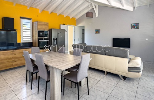 Les Abymes House | Perrin Évasion 1CH à 9 min de l'aéroport de la Guadeloupe