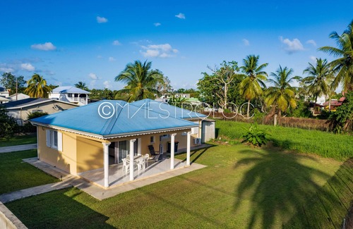 Les Abymes House | Perrin Évasion 1CH à 9 min de l'aéroport de la Guadeloupe