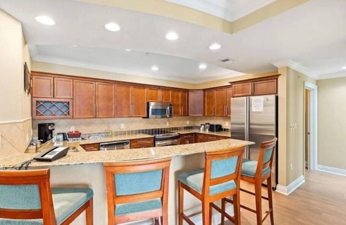 Destin Condo | Perrydise @ Emerald Grande