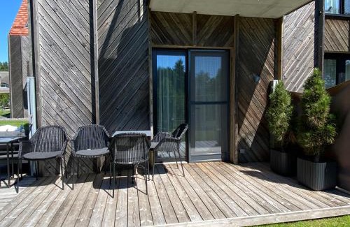 Neringa Apartment | Pervalka Apartaments With Large Terrace