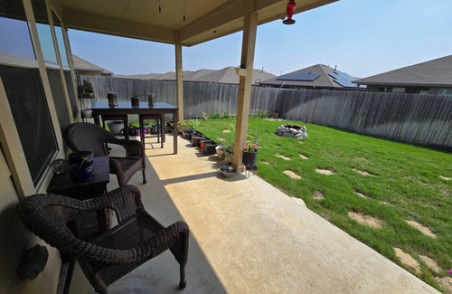 Crowley House | Pet and family friendly nirvana, privately fenced yard near downtown Fort Worth