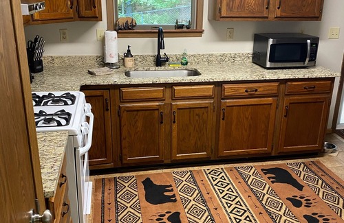 McHenry Cabin | Pet-Friendly Cabin in the Woods