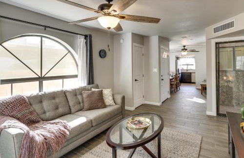 Casa Grande House | Pet-Friendly Casa Grande Townhome Screened Atrium