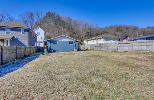 Chattanooga Apartment | Pet-Friendly Chattanooga Duplex in NorthShore!