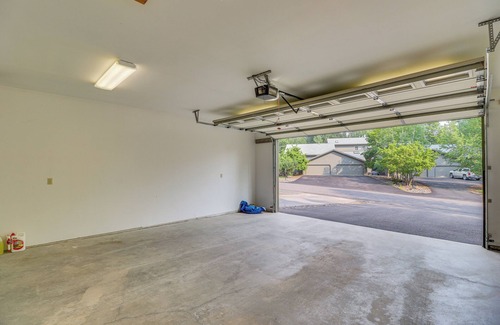 Columbia Falls Cottage | Pet-friendly Columbia Falls Home w/Gas Grill!