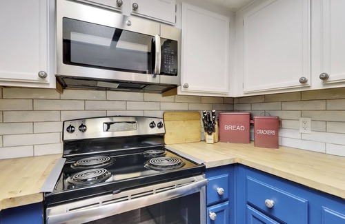 Brian Head Condo | Pet friendly condo, nestled in Brian Head