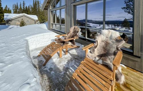 Sor-Fron House | Pet Friendly Home In Gålå With Kitchen