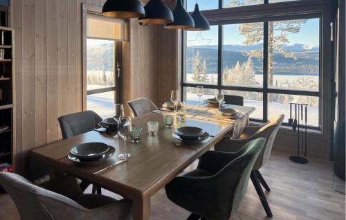 Sor-Fron House | Pet Friendly Home In Gålå With Kitchen