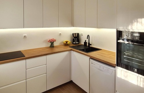 Trilj House | Pet friendly home in Grab with WiFi