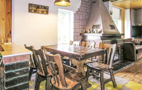 Kolonia Radzanek House | Pet Friendly Home In Maszewo With Wifi