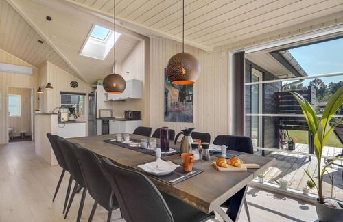 Rodby House | Pet friendly home in Rødby with kitchen