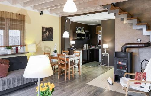 Szarejki House | Pet Friendly Home In Szarejki With Wifi