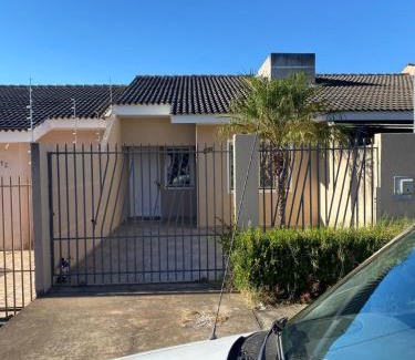 Jardim Carvalho House | Pet-Friendly Home, near market & pharmacy