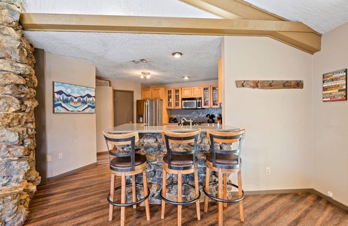 Broken Bow Cabin | Pet-Friendly | Private Pool | Main + Guest House