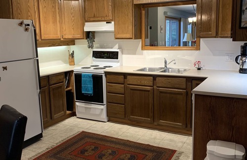 Sproat Lake Apartment | Pet-Friendly Sproat Lake Suite | Private Dock, Paddleboard/Kayaks, Firepit