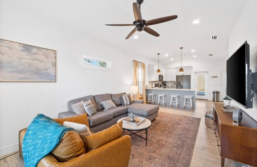 Riviera Beach House | Pet Friendly Beach House, Private Pool, Beach, Golf Cart Incl, Slps 10 West End