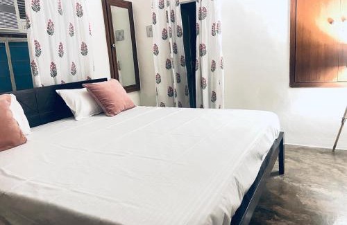 Jaipur House | Pet Friendly Villa With Courtyard & Kitchen In Jaipur