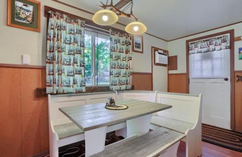 Tylersburg House | Pet Friendly Wi-fi Firepit Tv
