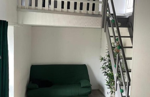 Tousson Apartment | Petit appartement atypique