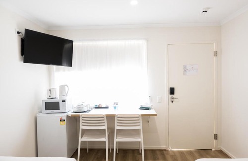 Petrie Hotel | Petrie Mill Motel