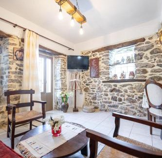 Pombia House | Petrino Residence