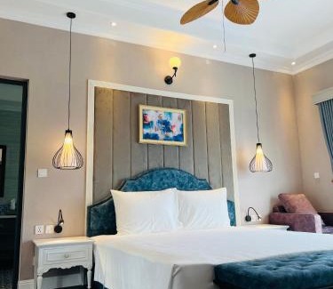 Thanh Thuy Cabin | Phòng Đôi tại Happy Villa - Vườn Vua gồm ăn sáng và ăn tối