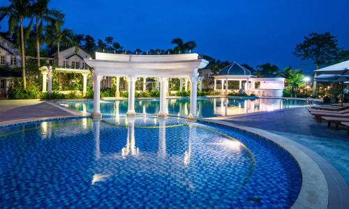 Thanh Thuy Cabin | Phòng Đôi tại Happy Villa - Vườn Vua gồm ăn sáng và ăn tối