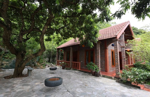 Gia Vien House | Pham Gia Homestay Ecogarden
