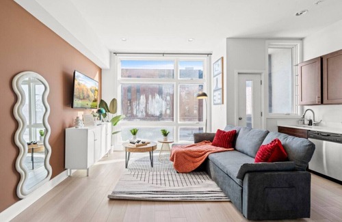 Fairmount Apartment | Philadelphia Downtown Stay 1BR Charming, Walk to MET
