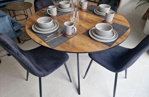 Rooigem Apartment | Phoenix