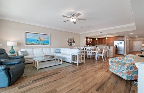 Orange Beach Condo | Phoenix Orange Beach! Lazy River! Beachfront! Parking Level!
