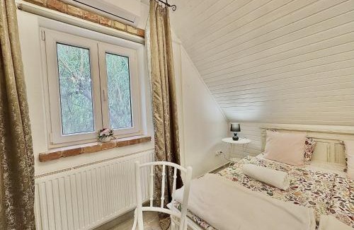 Kaptalantoti House | Piac Vendégház