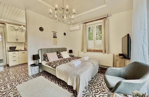Kaptalantoti House | Piac Vendégház