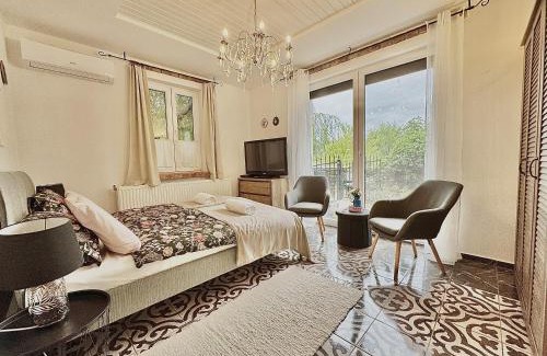 Kaptalantoti House | Piac Vendégház