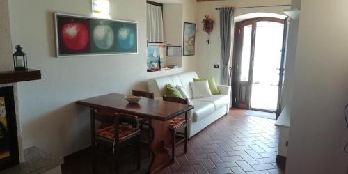 Menaggio Apartment | Piccolo Girasole