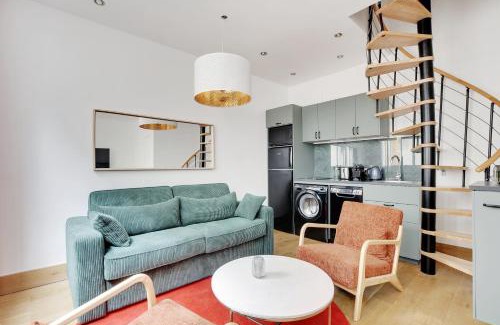 Quartier des Grandes-Carrieres Apartment | Pick A Flat's Apartments in Montmartre - Rue des Cottages